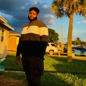 Meet your Posher, Christopher